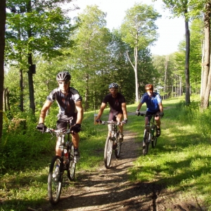 Mountain Bikers on the trails around Ellicottville